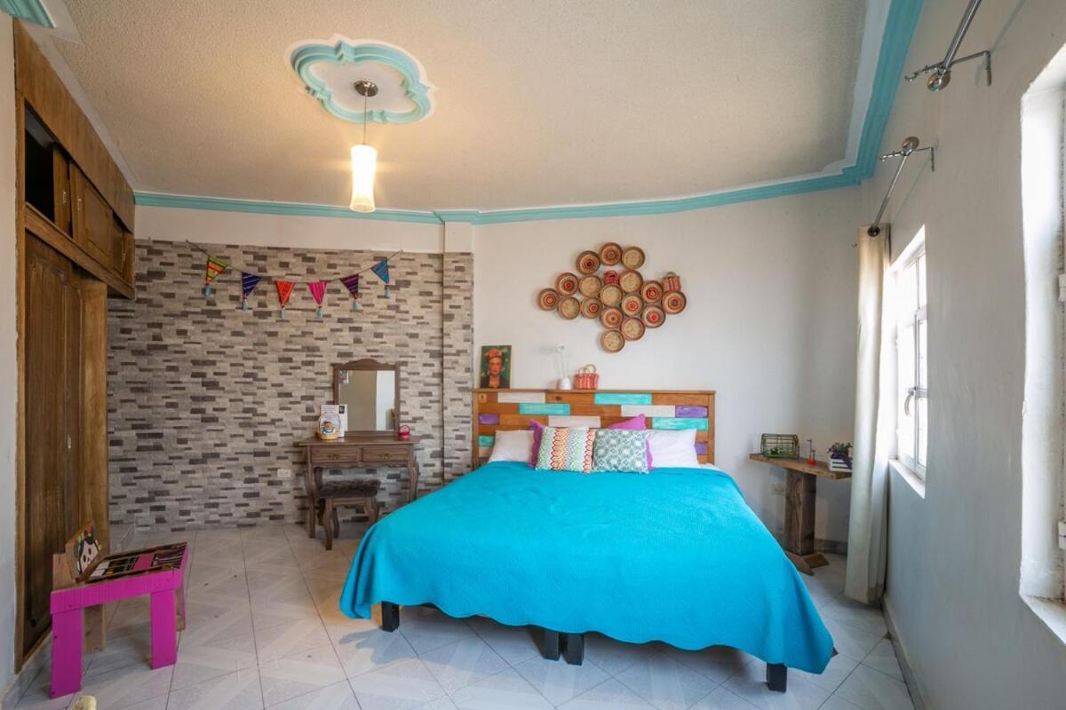 Colonial Charm Private With Bathroom Apartment Guanajuato
